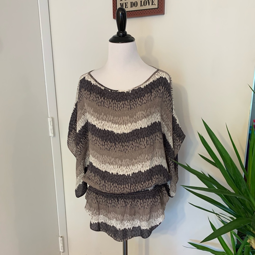 Parker 100% Silk Batwing Blouson Dots Top XS